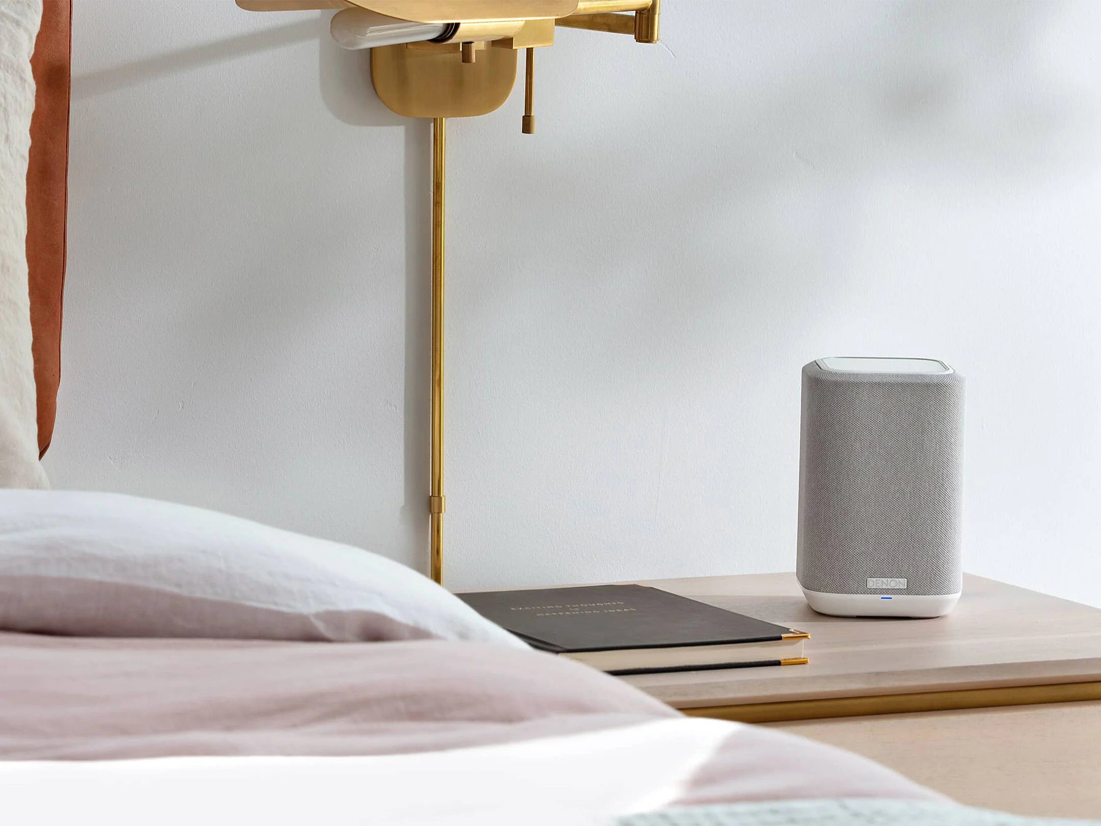 Denon-Home-150_White_scene