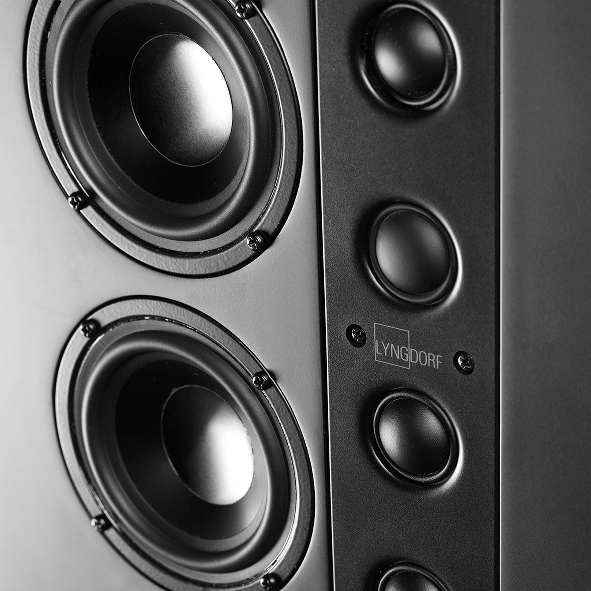 Lyngdorf LS-1000 Left