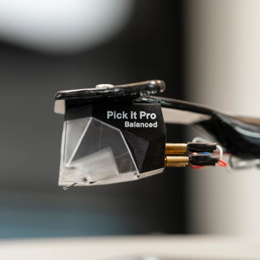 Pro-ject-debut-reference-10-pick-it-pro-balanced