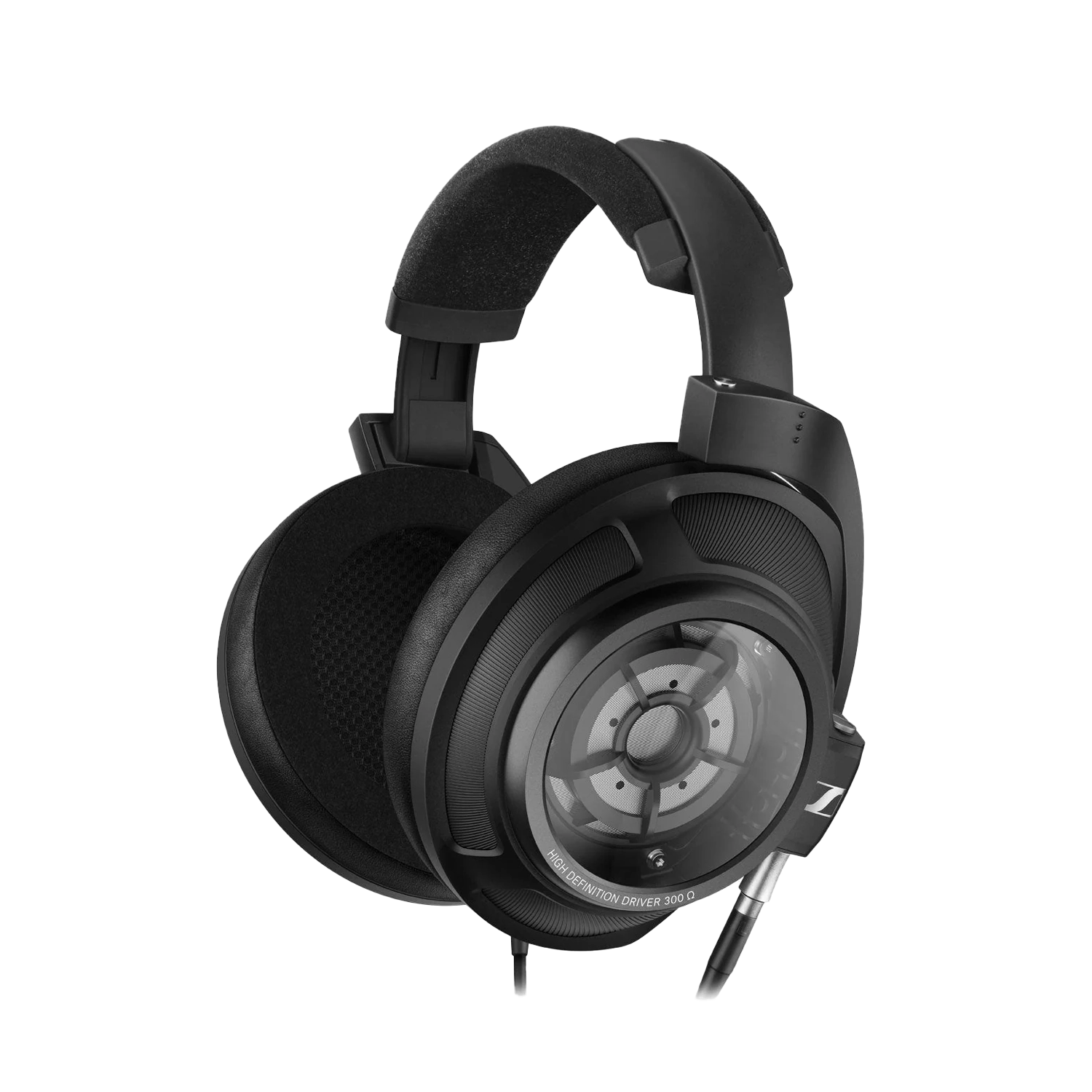 Sennheiser-HD-820-aside