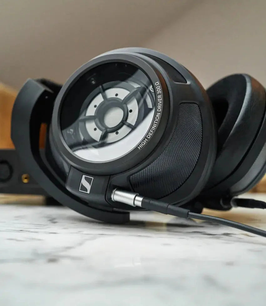 Sennheiser-HD-820-detalle-copa