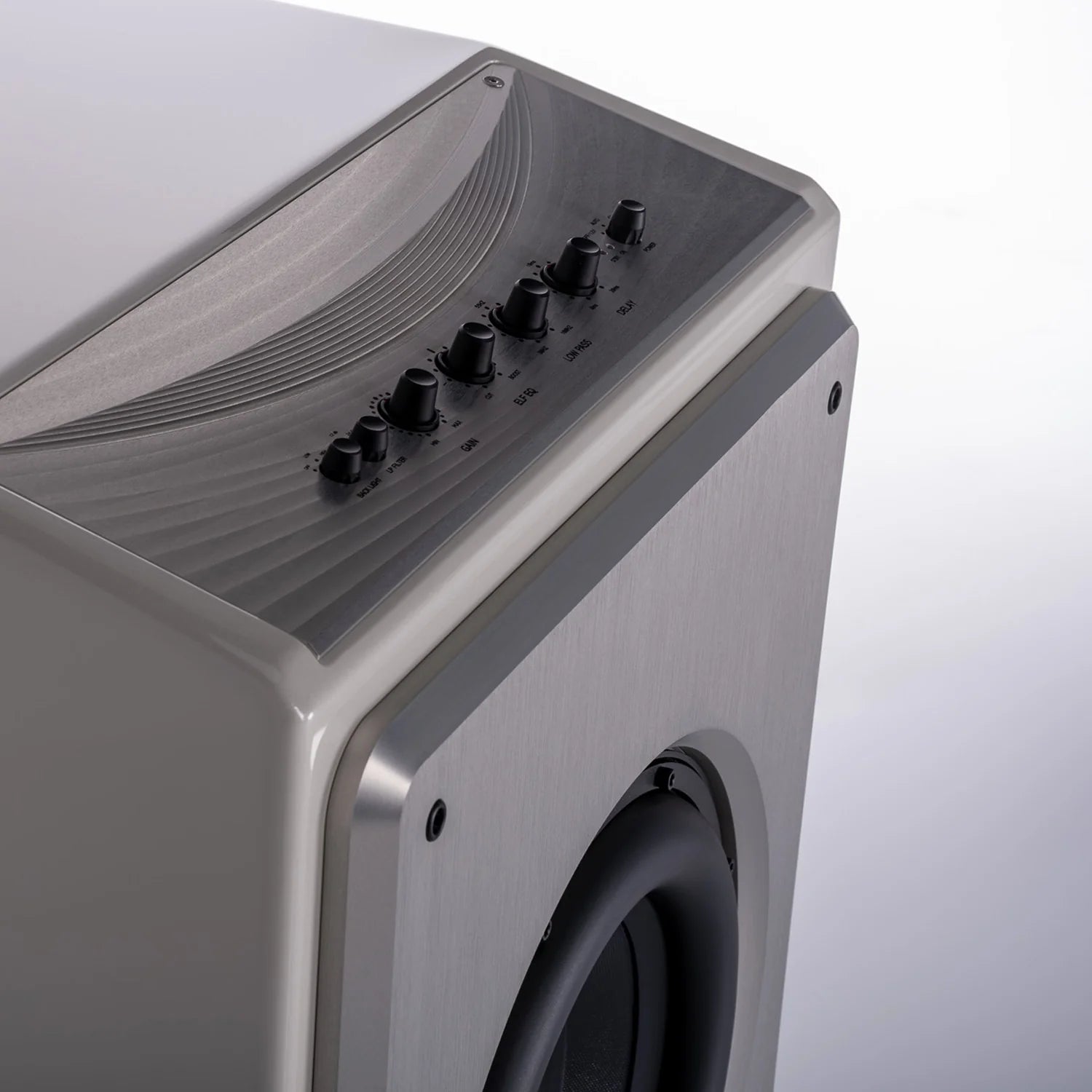 Wilson Audio Submerge | Altavoz Subwoofer Activo High-end