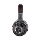 focal-hadenys-aside