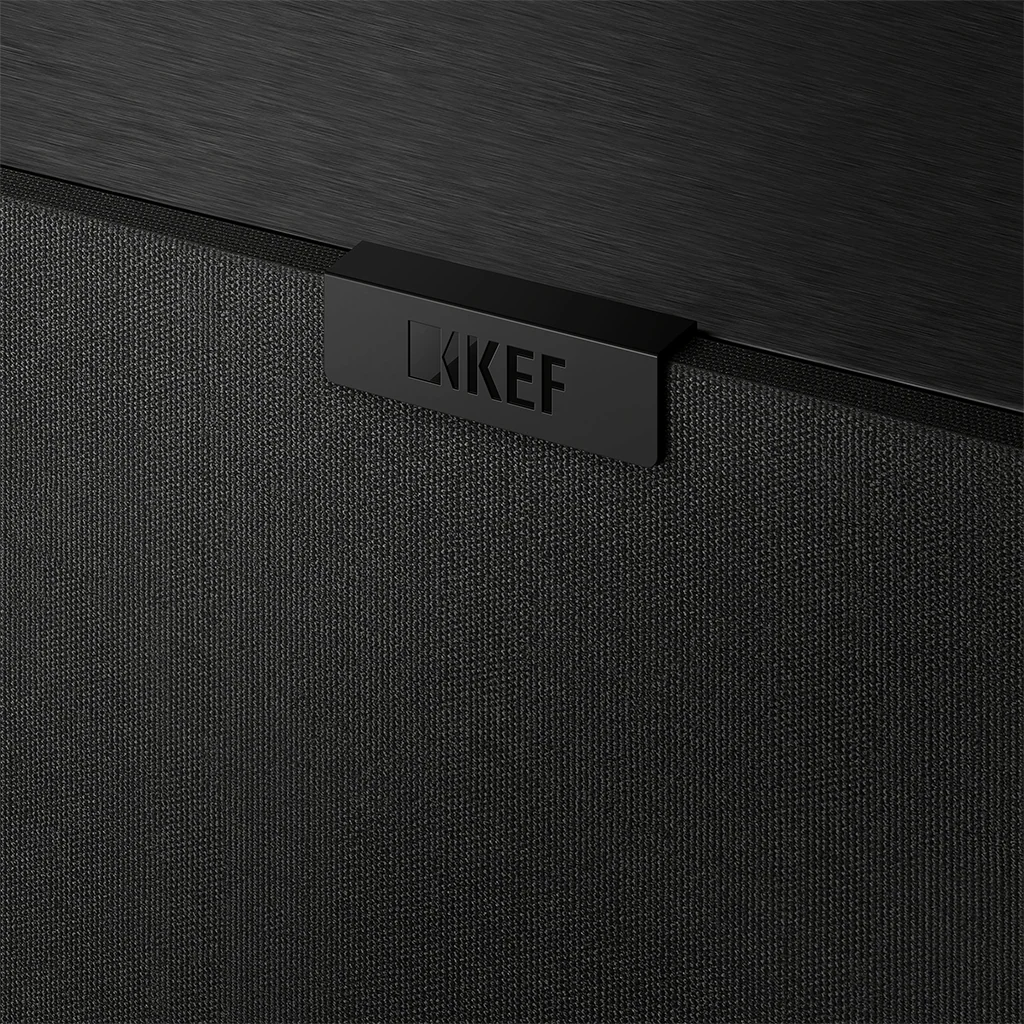 kef-q6-meta-negro-detalle