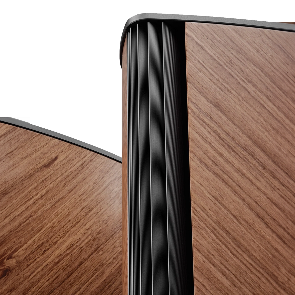 olympica-III-g3-nogal-detalle-rear