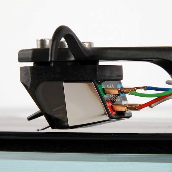 rega-nd5-capsula-giradiscos