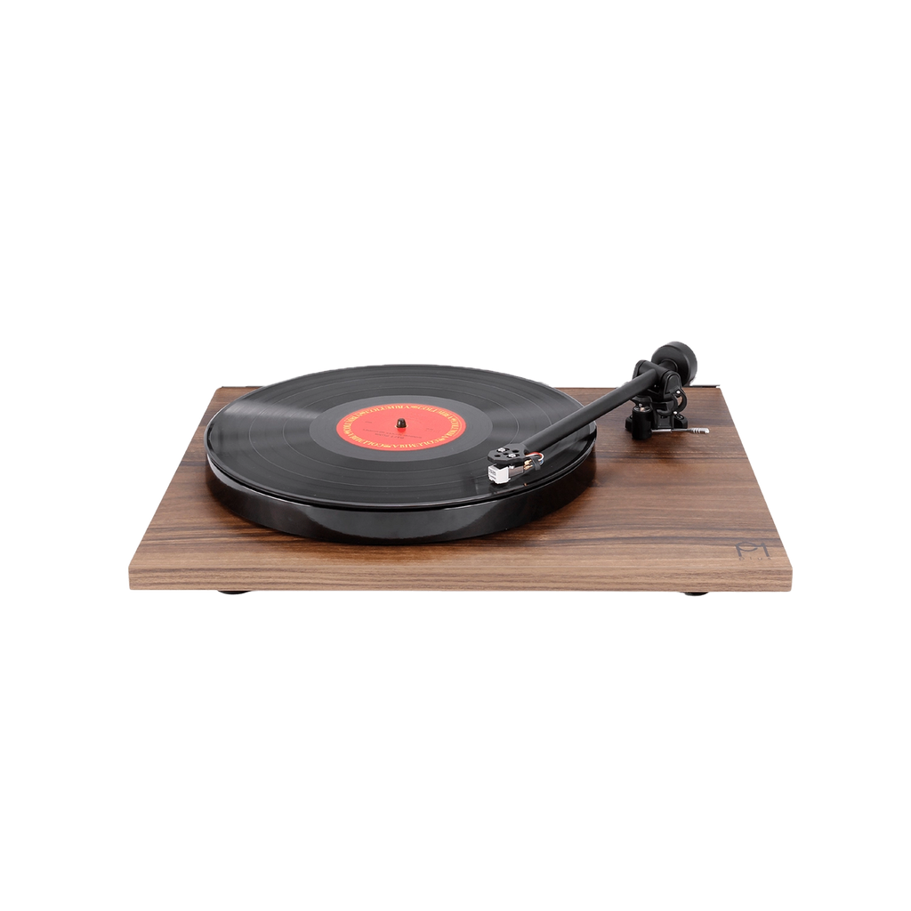 rega-planar-1-plus-walnut