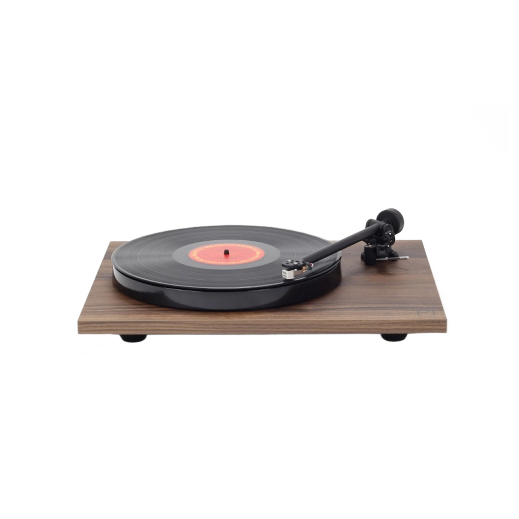 rega-planar-1-walnut