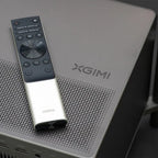xgimi-titan-noir-pro-mando-a-distancia